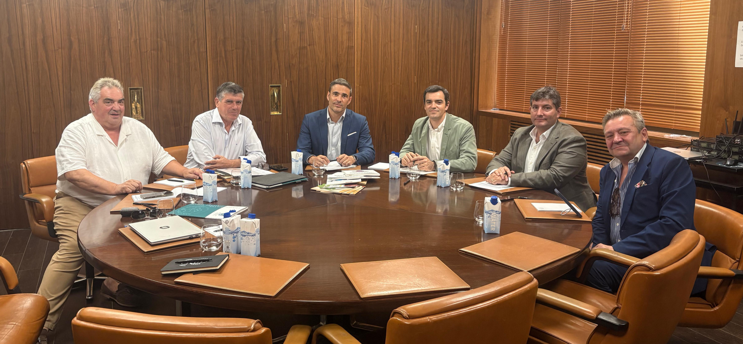 reunión Asiccaza con Colegios Veterinarios