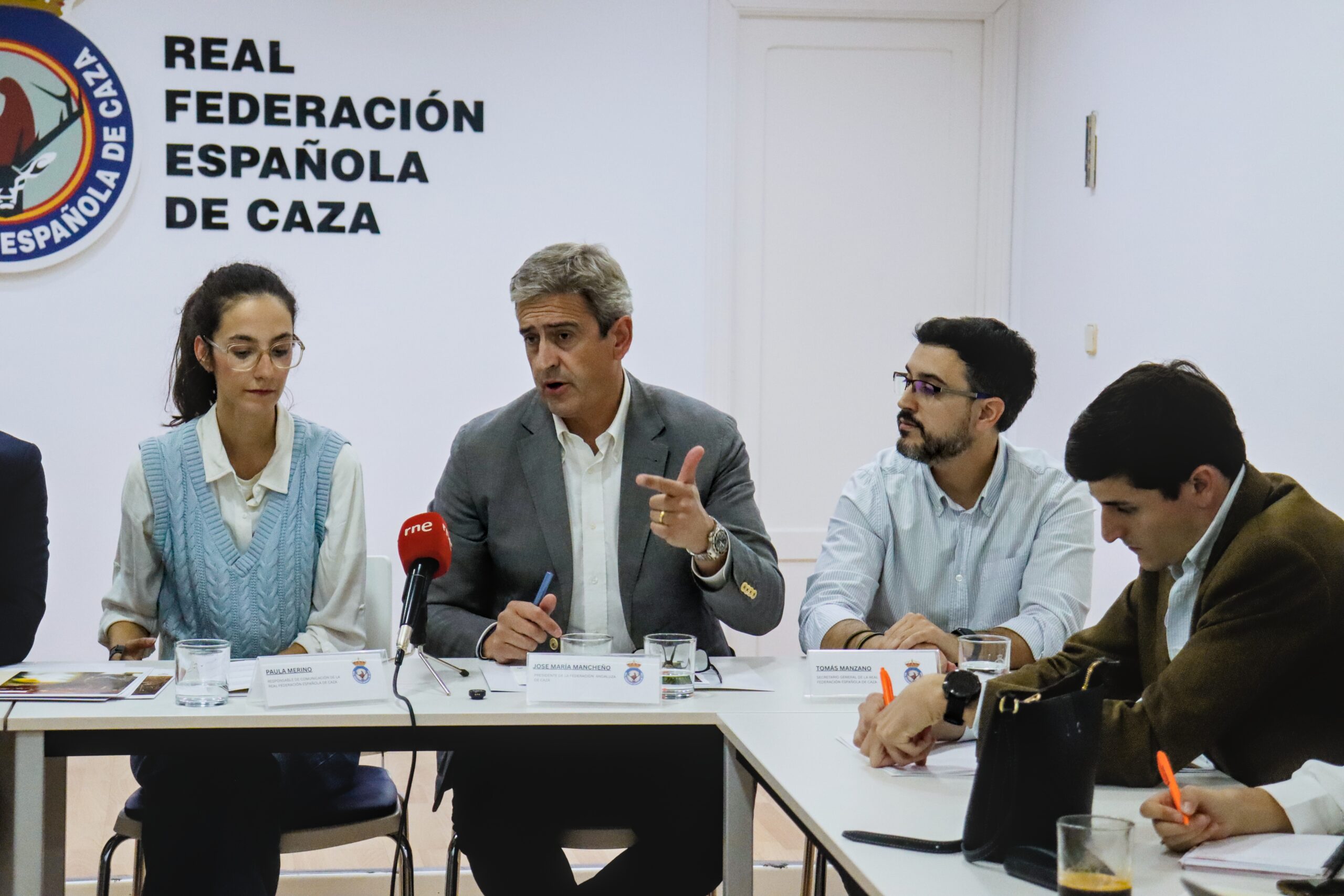 La caza también vota